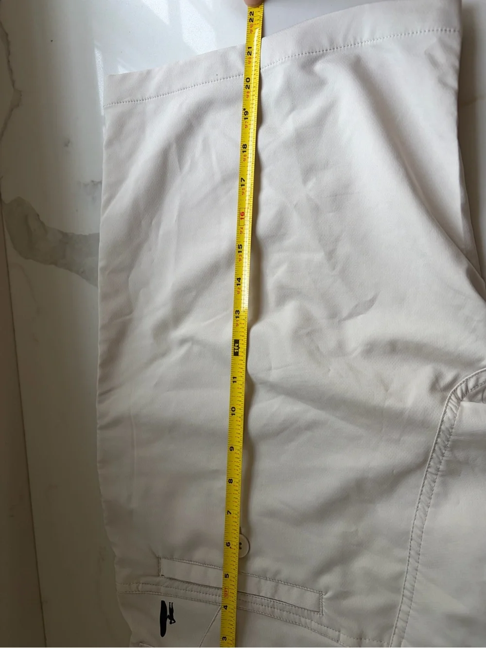 johnnie-O White Flat Front Men's Shorts